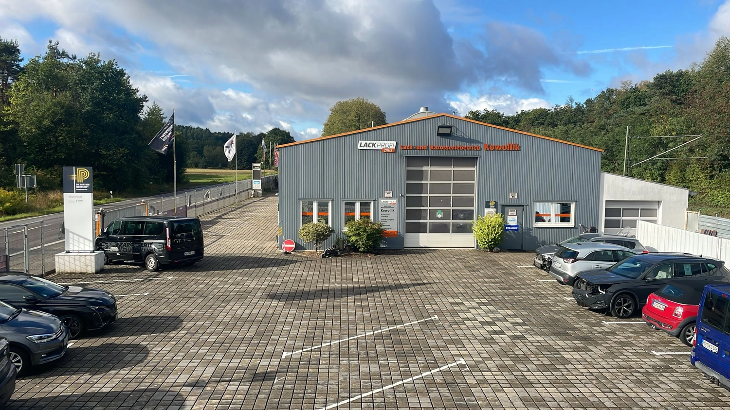 Karosserie Kowollik - karosseri und lackprofi - Werkstatt